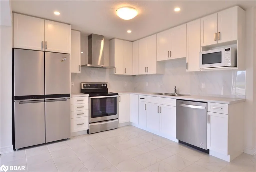 49 Archer Avenue