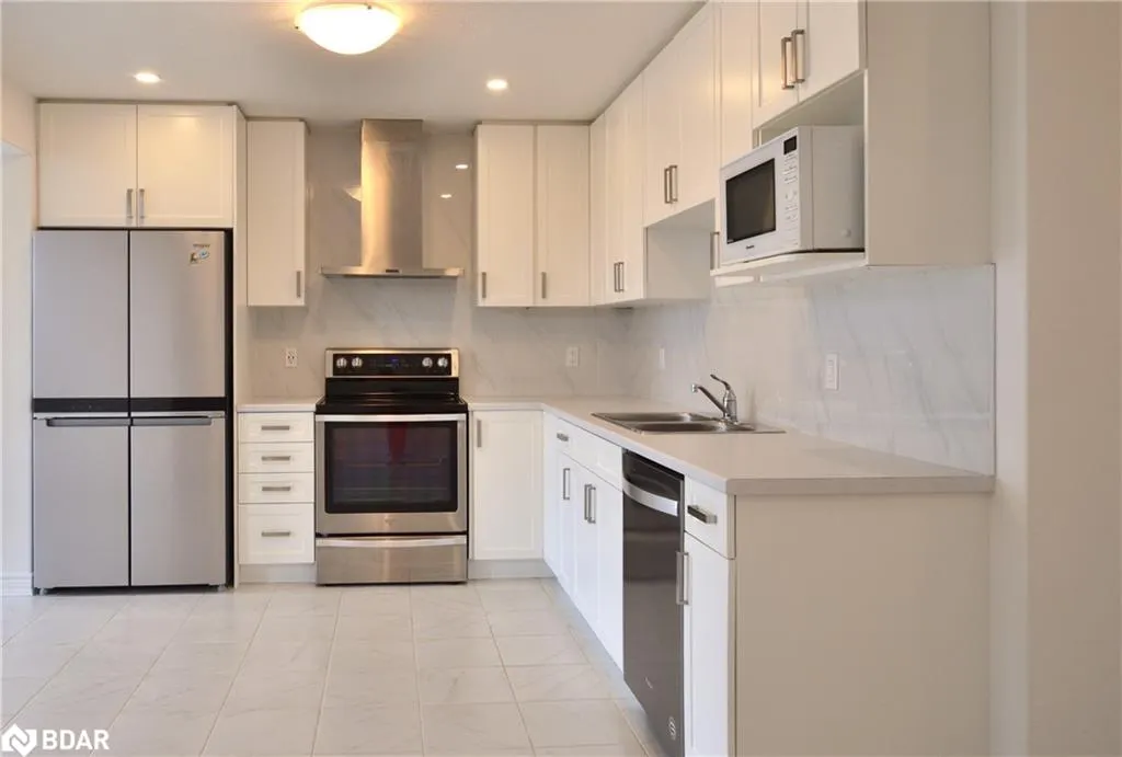 49 Archer Avenue