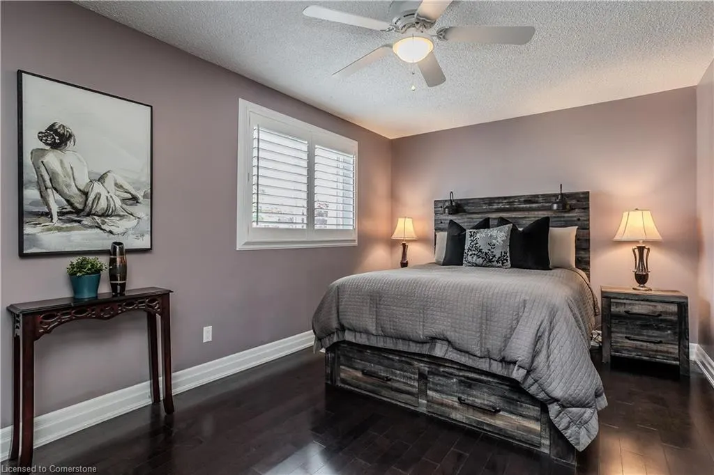 447 Woodview Road, #3