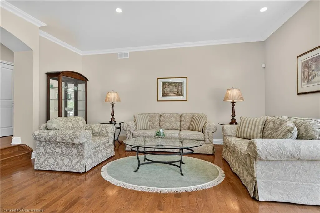 6786 Christine Court