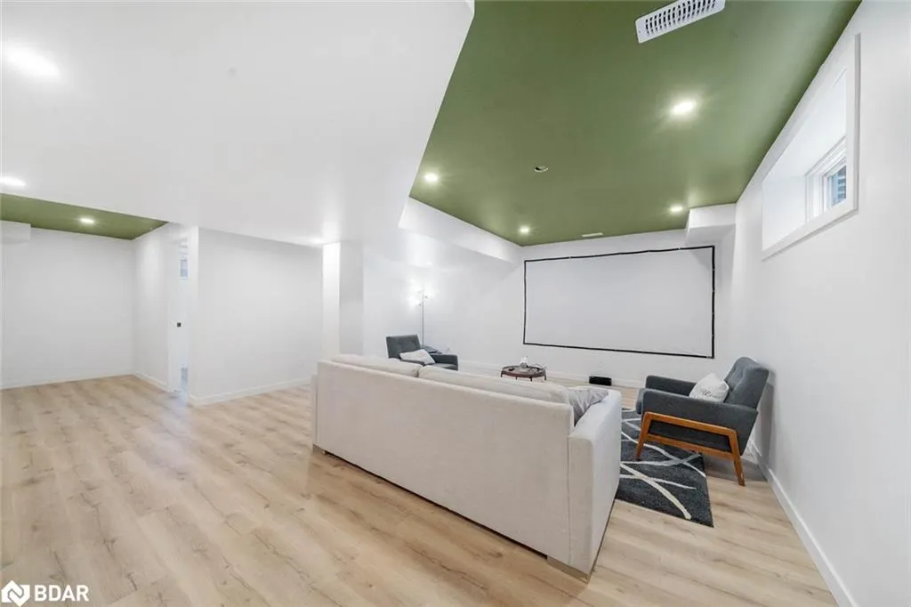 1 Spencer Street