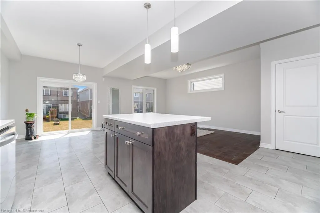 9 Bowman Crescent