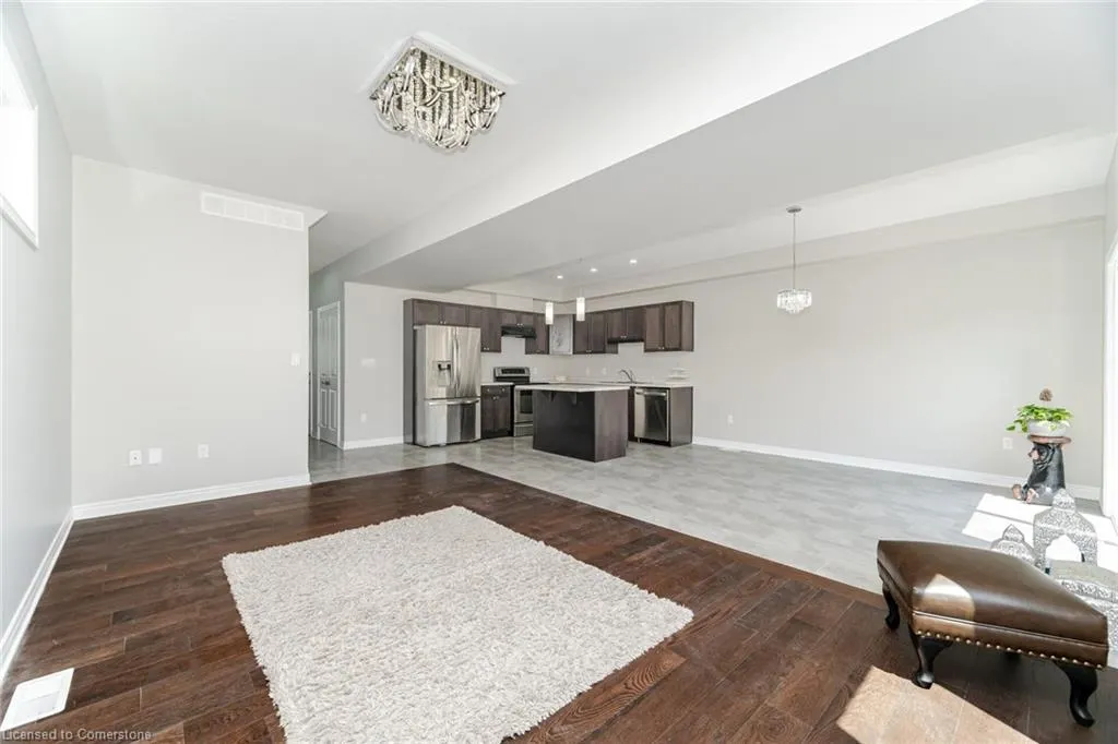 9 Bowman Crescent