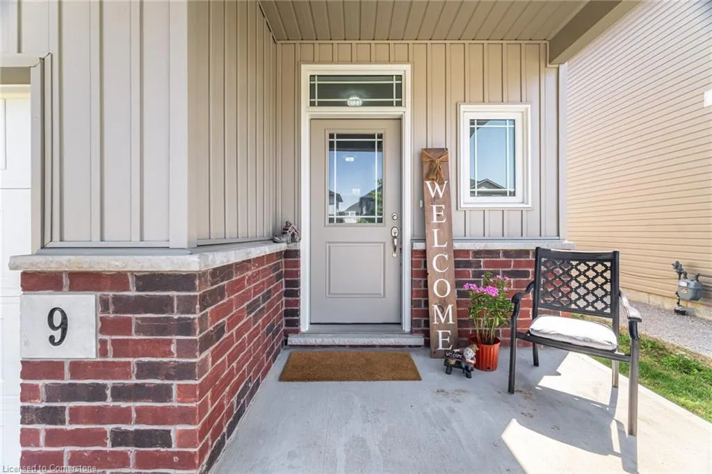 9 Bowman Crescent