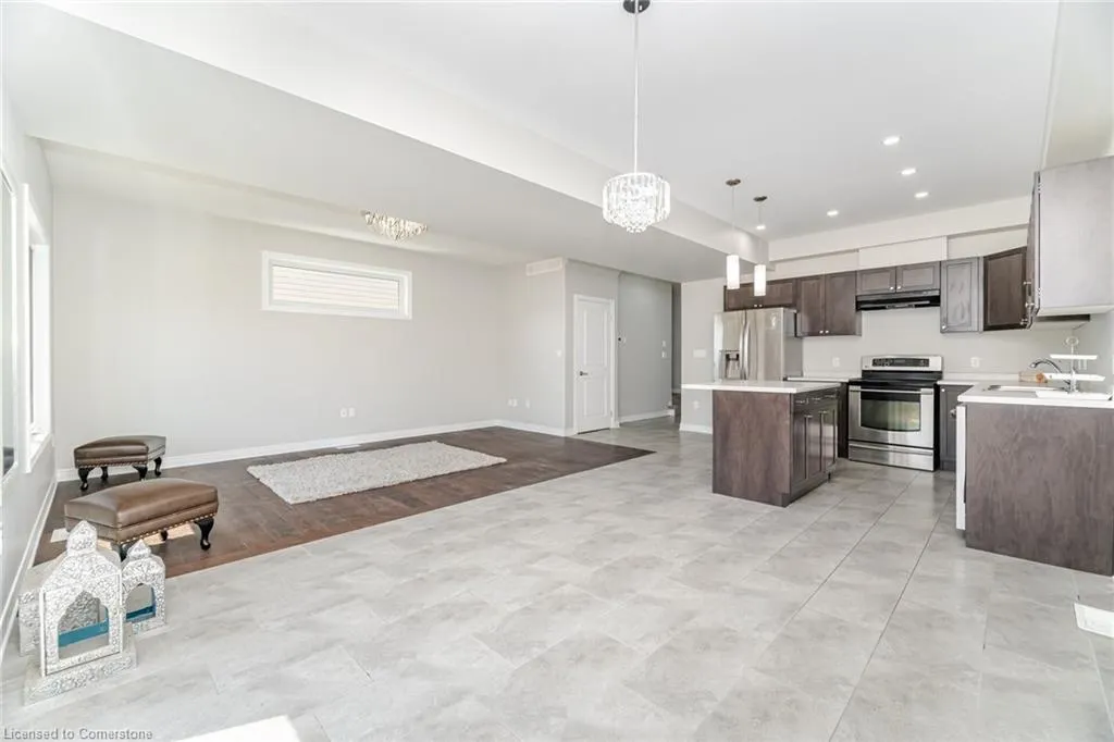 9 Bowman Crescent