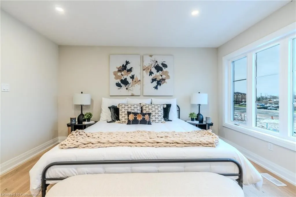 7 Bartlett Avenue
