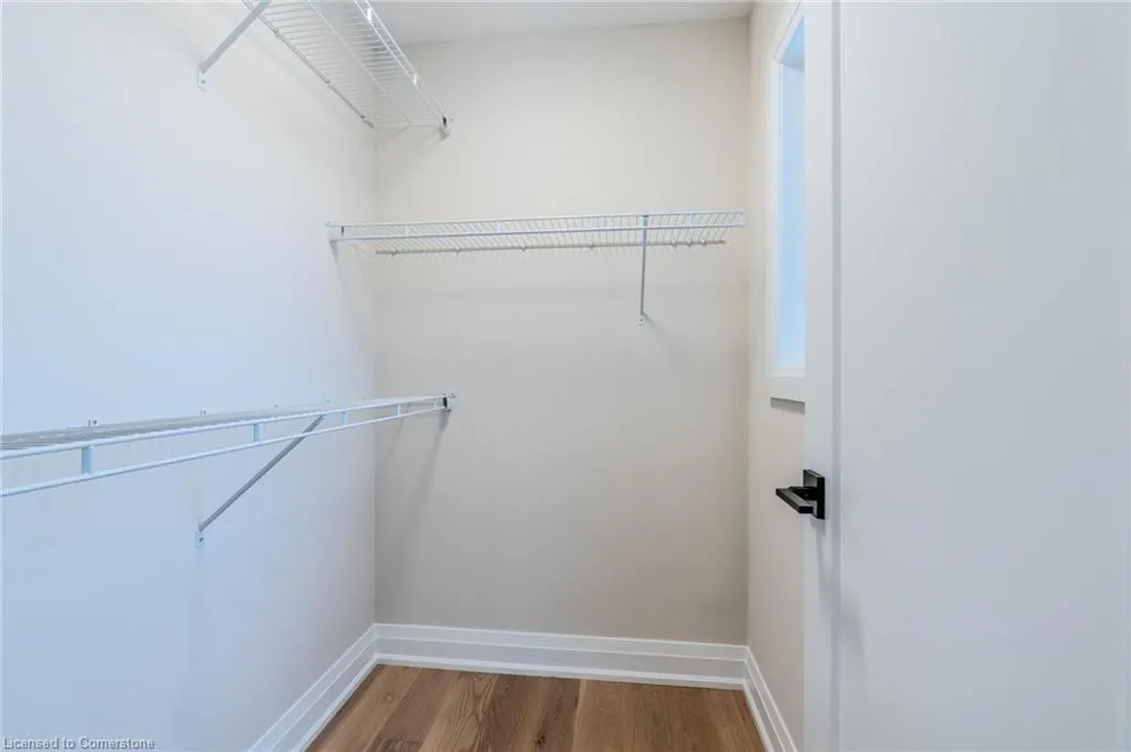 7 Bartlett Avenue