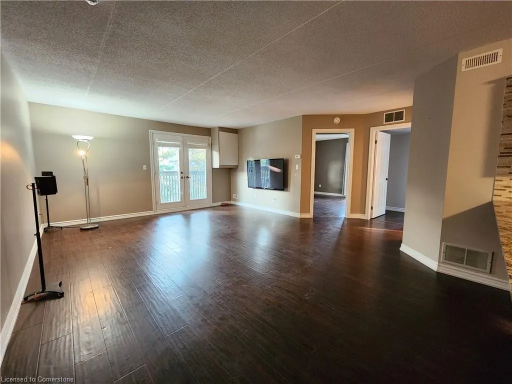 2020 Cleaver Avenue, #212