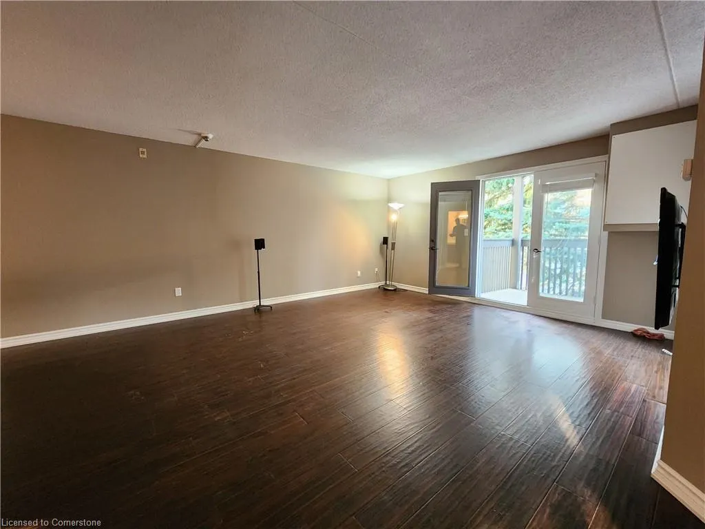 2020 Cleaver Avenue, #212