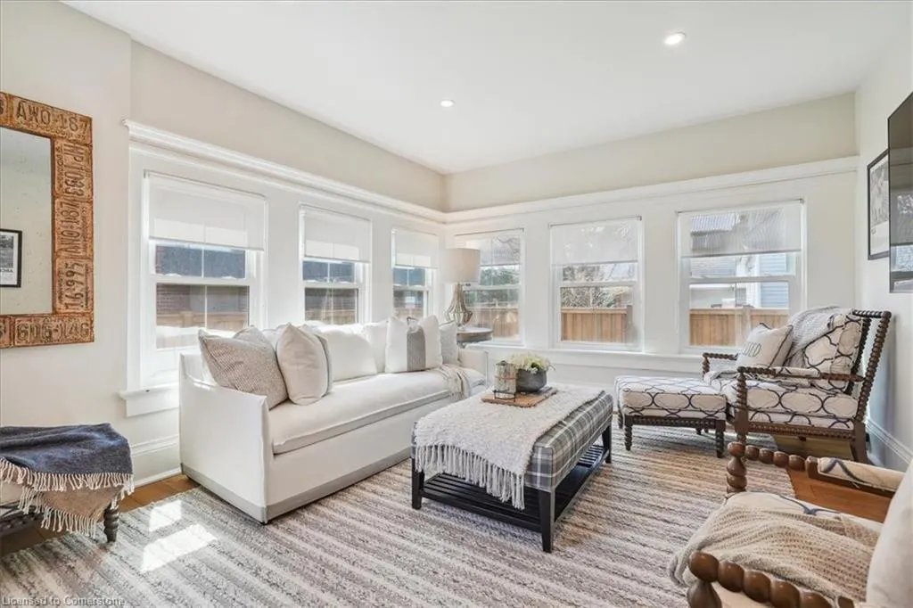 524 Locust Street