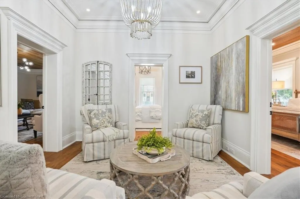 524 Locust Street