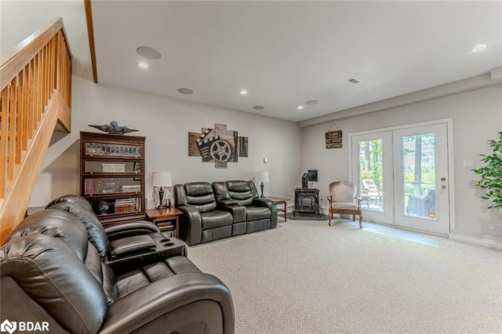 64 Woodcrest Road