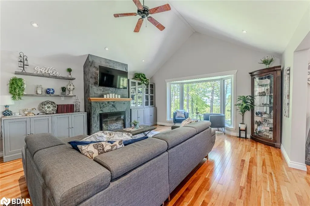 64 Woodcrest Road