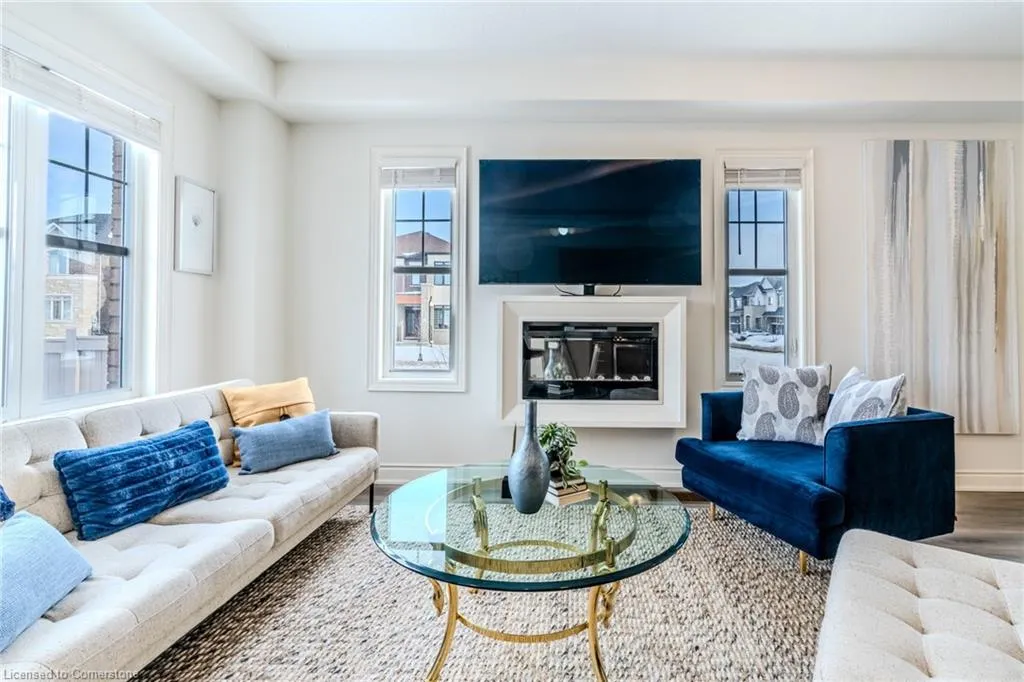 2 Holcomb Terrace