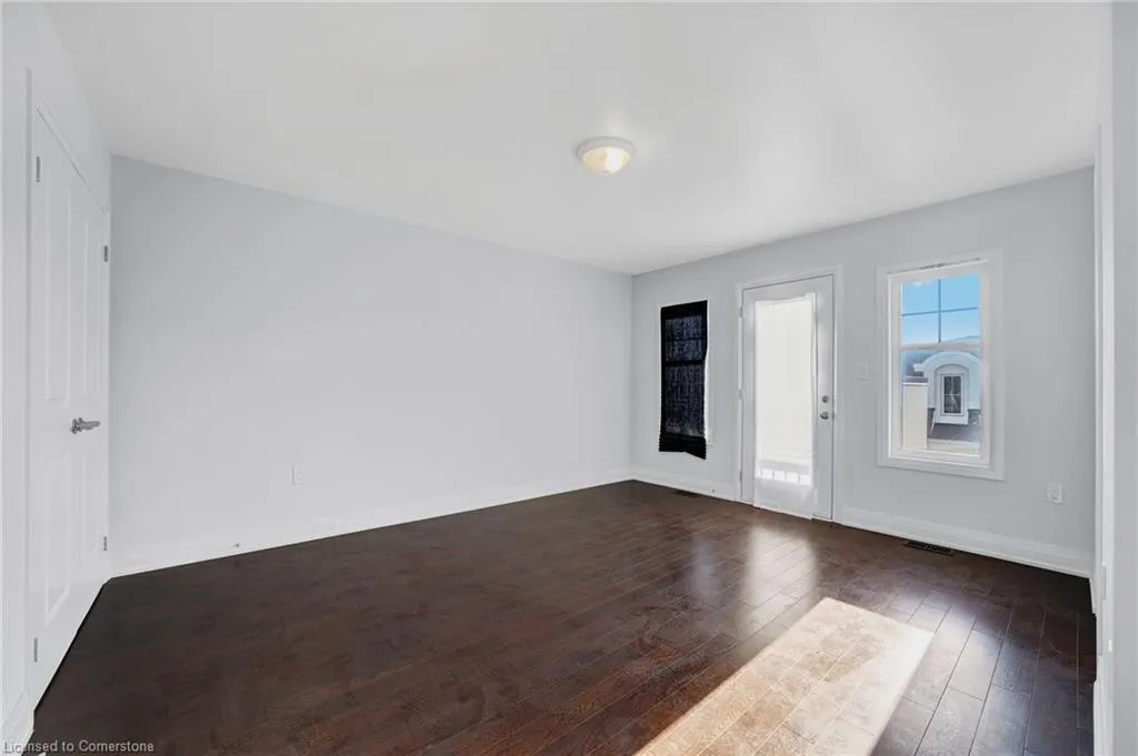 2122 Royal Gala Circle