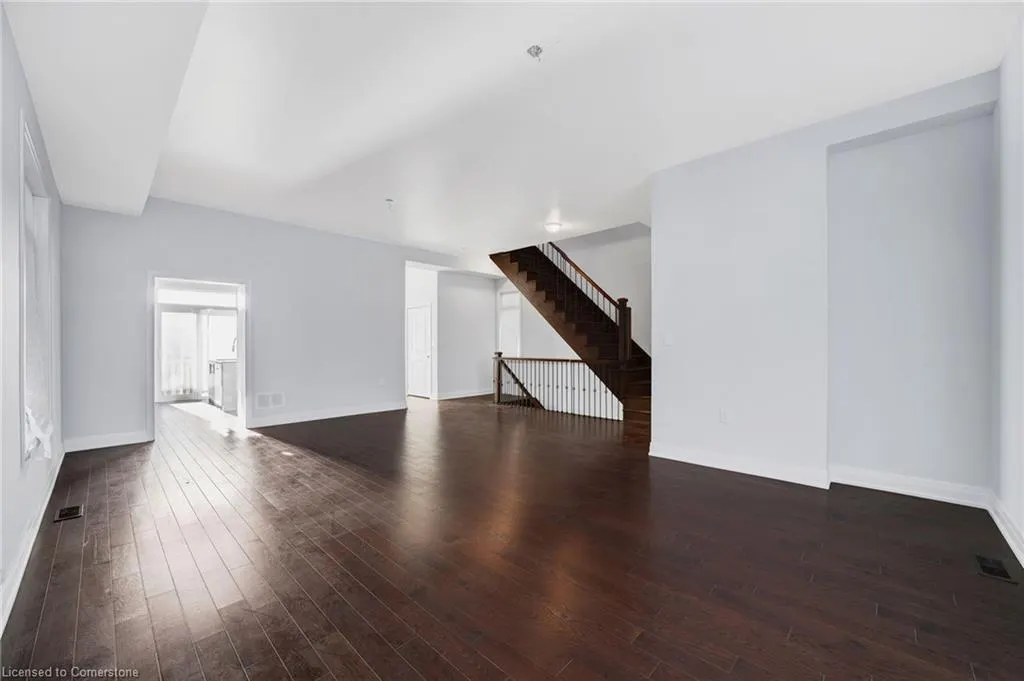 2122 Royal Gala Circle