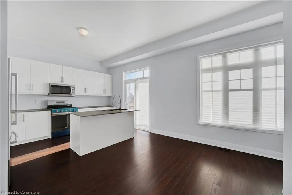 2122 Royal Gala Circle