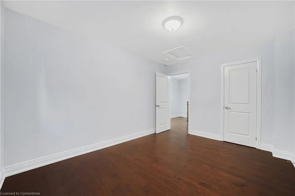 2122 Royal Gala Circle