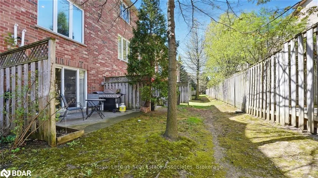 1355 Rathburn Road E, #35