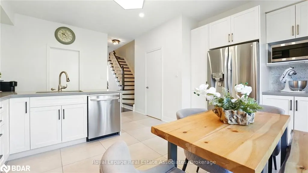 1355 Rathburn Road E, #35