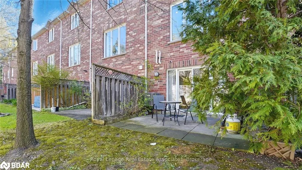 1355 Rathburn Road E, #35