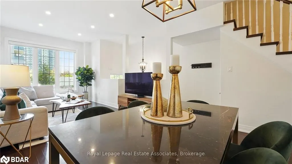 1355 Rathburn Road E, #35
