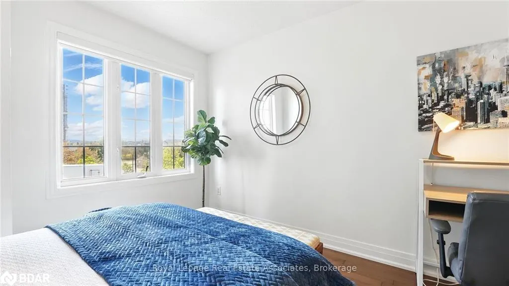 1355 Rathburn Road E, #35