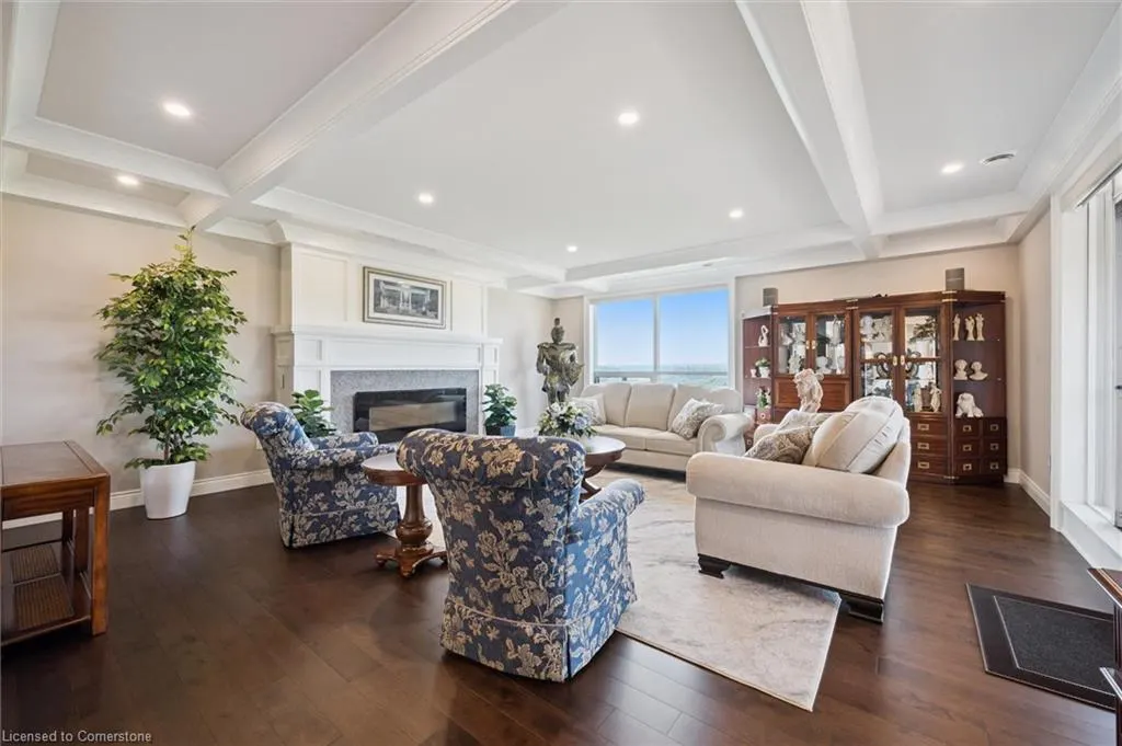 255 Keats Way, #1404