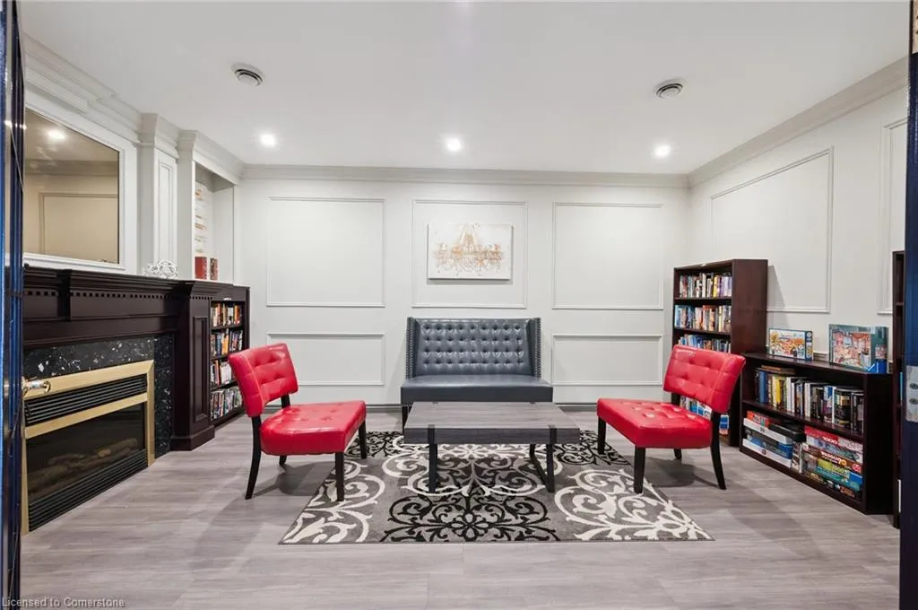 255 Keats Way, #1404