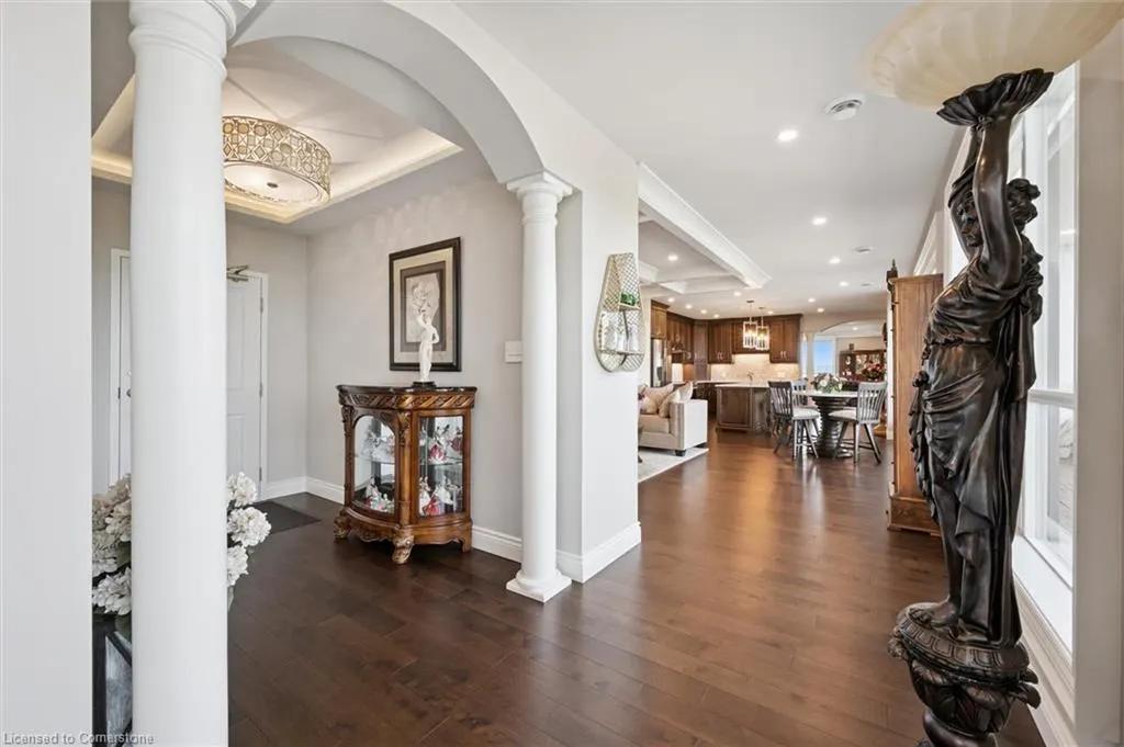 255 Keats Way, #1404