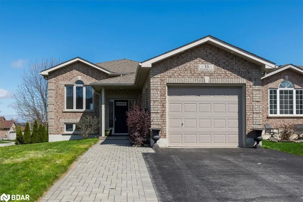 33 Primrose Crescent