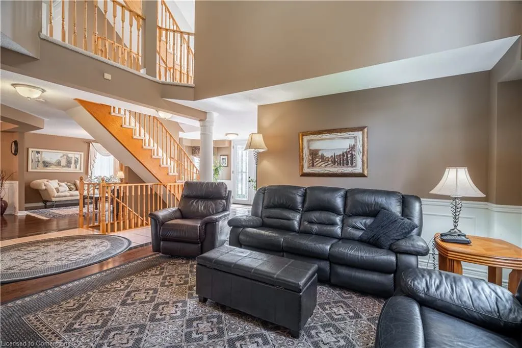 89 Meadowlands Boulevard
