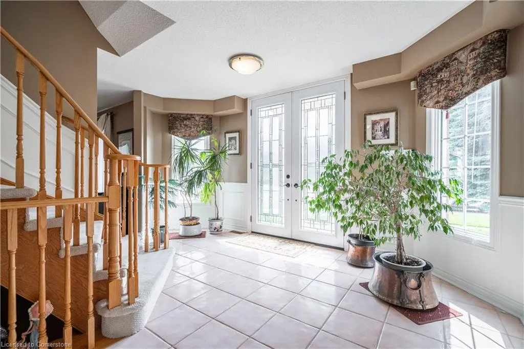 89 Meadowlands Boulevard