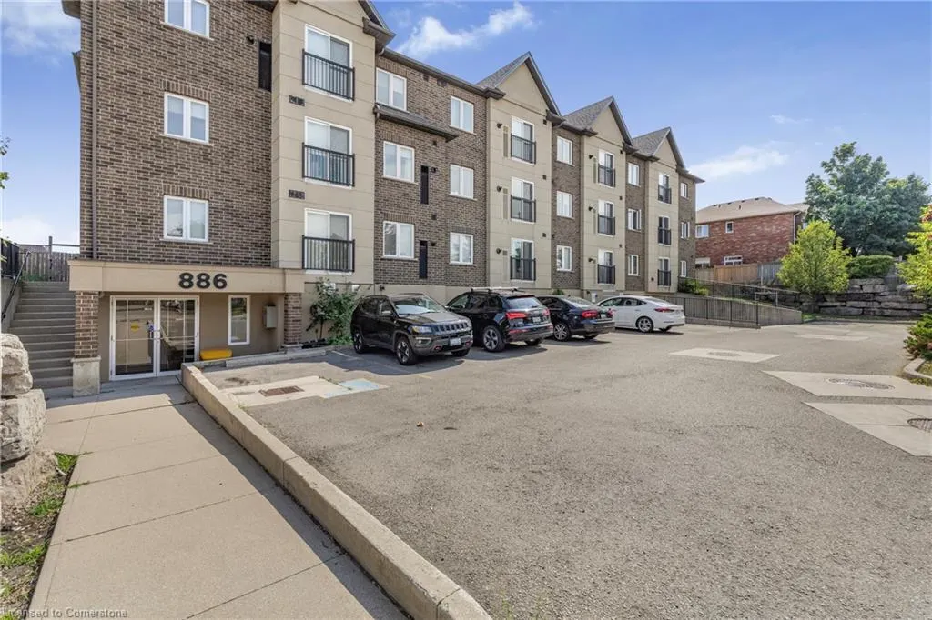 886 Golf Links Road, #108
