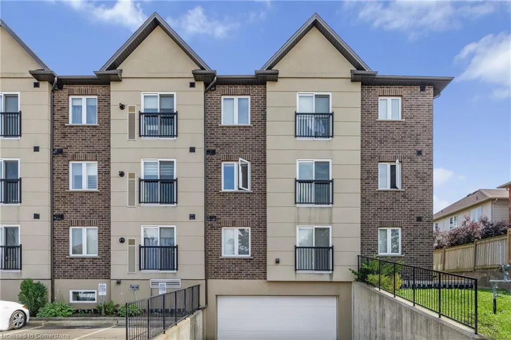 886 Golf Links Road, #108
