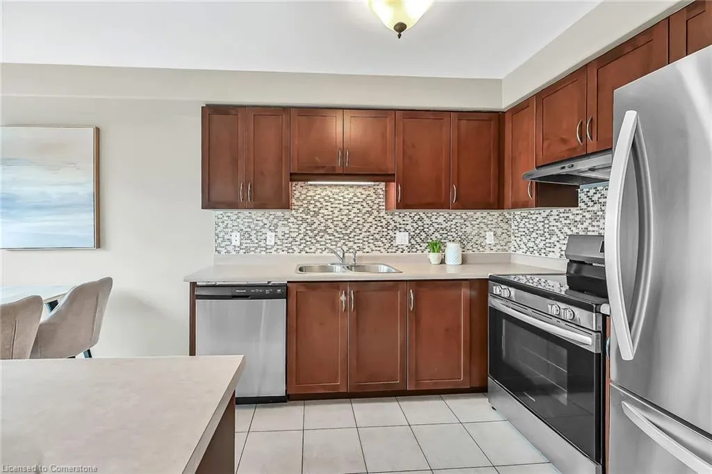 242 Upper Mount Albion Road, #21
