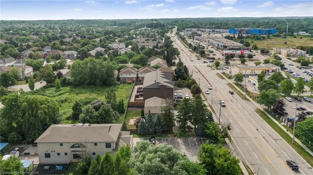 886 Golf Links Road, #302