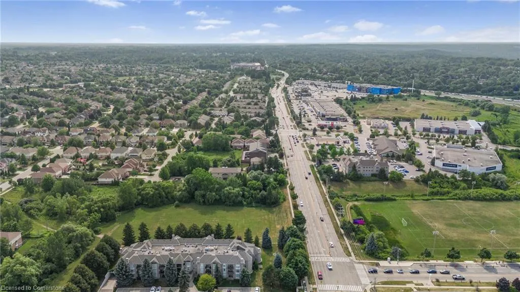 886 Golf Links Road, #302