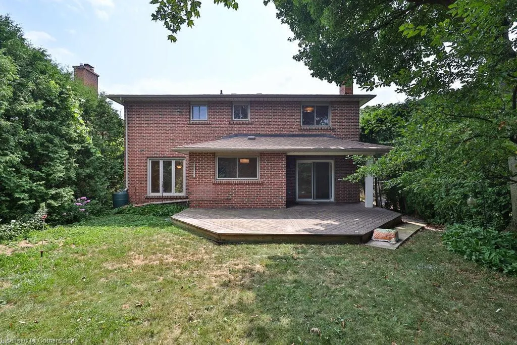 2501 Benedet Drive