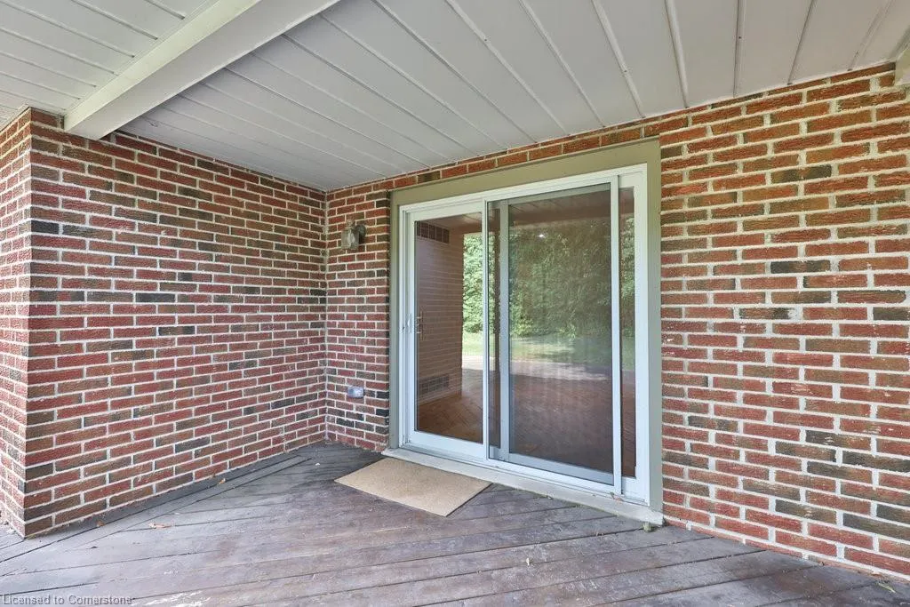 2501 Benedet Drive