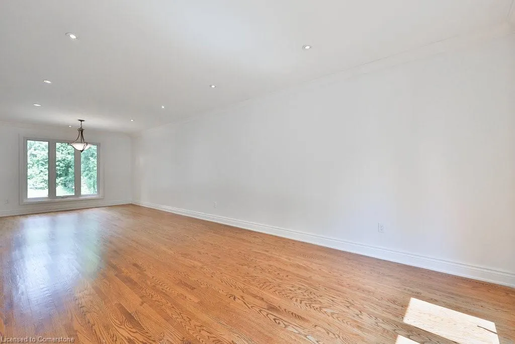 2501 Benedet Drive