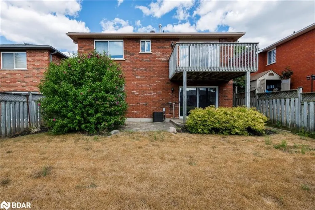 12 Revelstoke Court