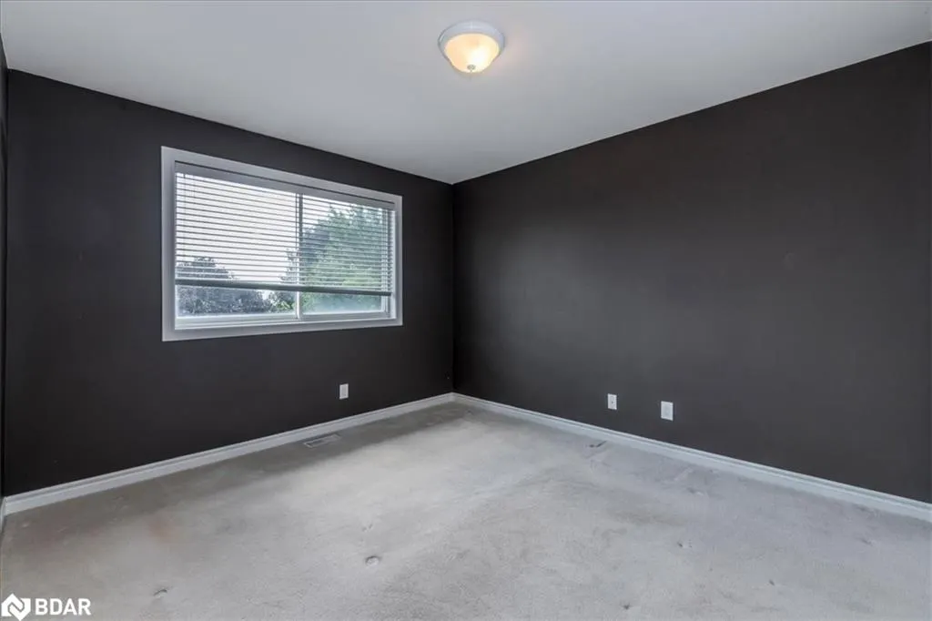 12 Revelstoke Court
