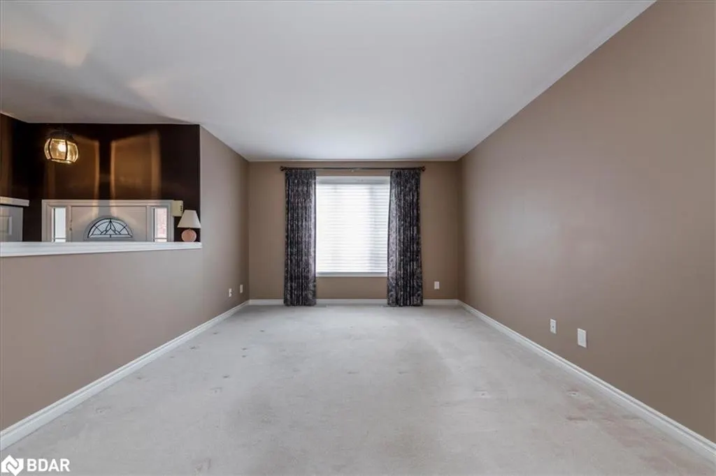 12 Revelstoke Court