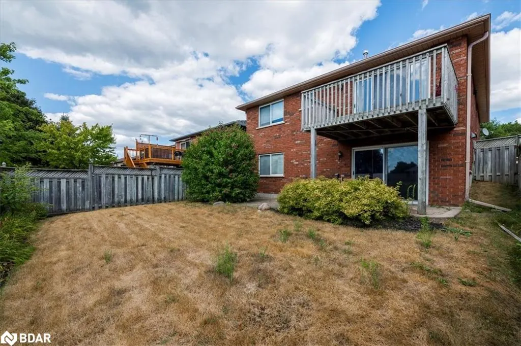 12 Revelstoke Court