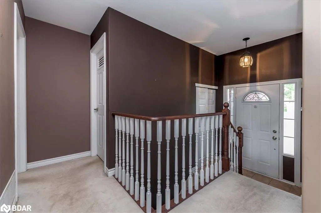 12 Revelstoke Court