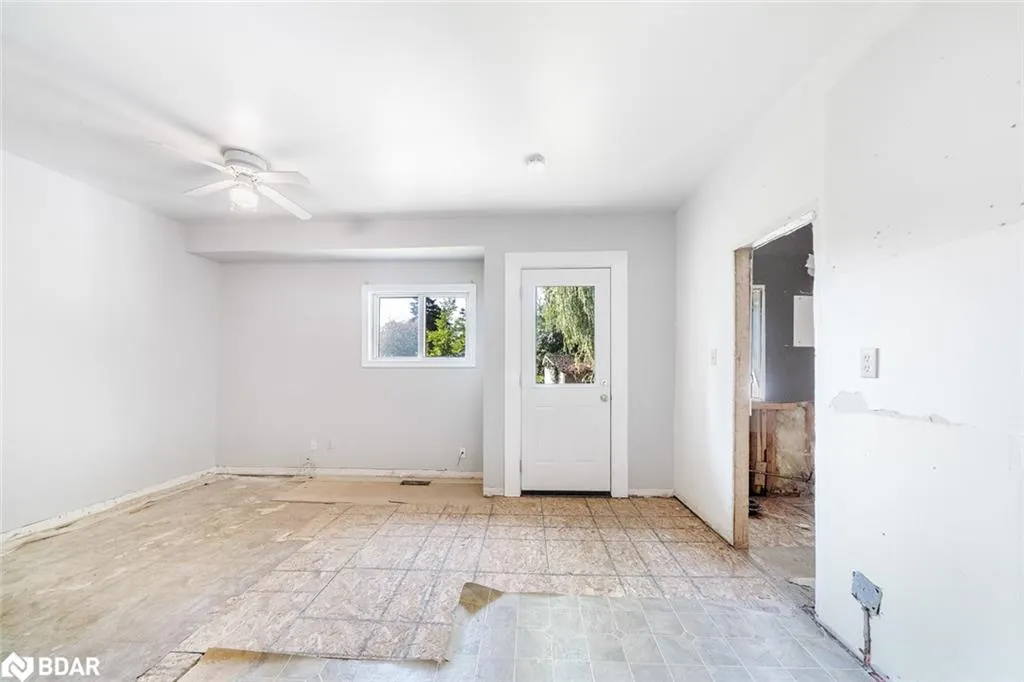 939 Clifton Boulevard