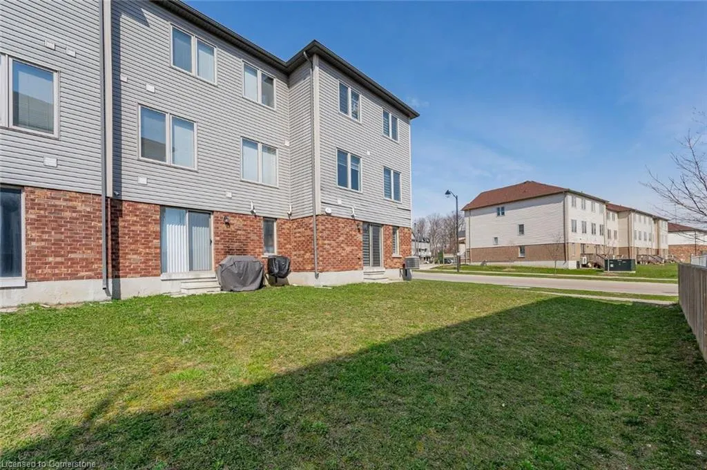395 Linden Drive, #2