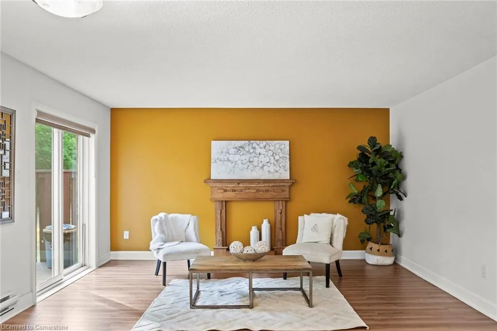 213 Sydenham Street, #102D