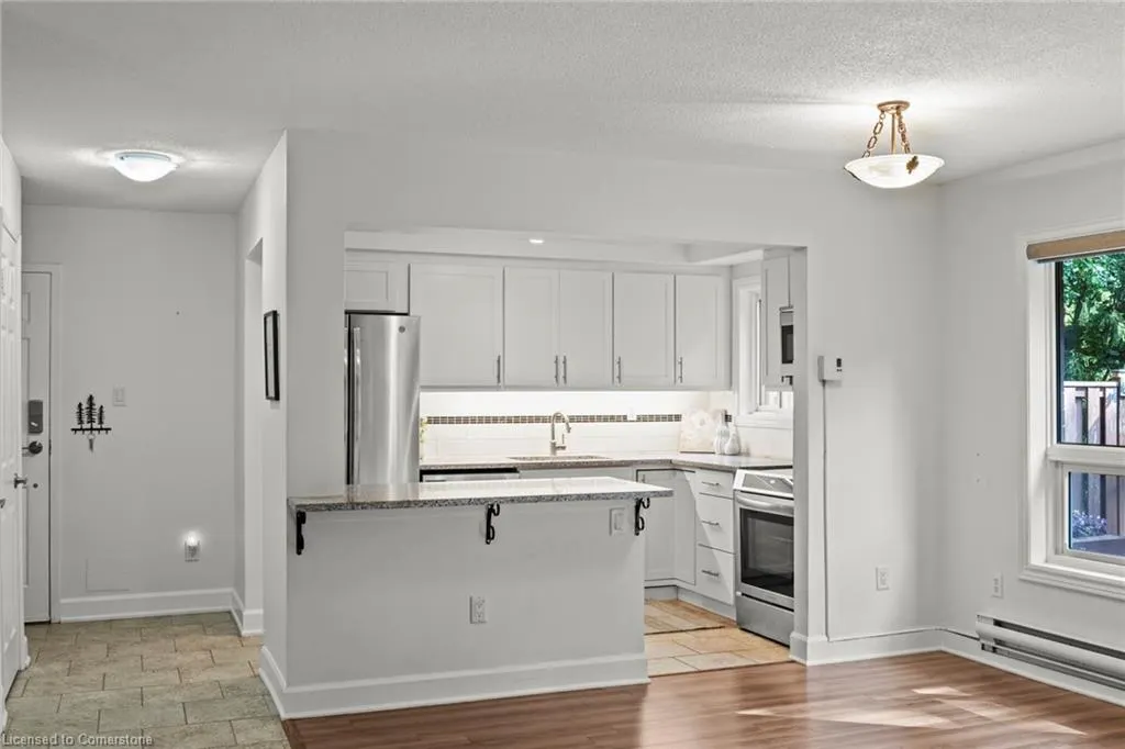 213 Sydenham Street, #102D